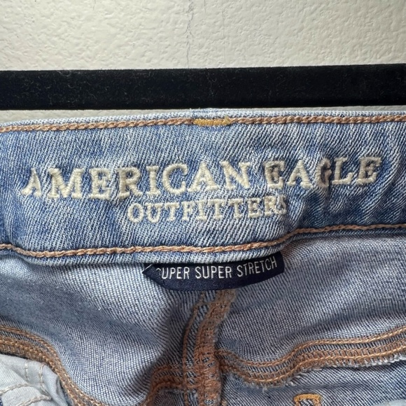 American Eagle Women's Super Super Stretch Jegging Jeans Light Blue Denim Size 4 - Picture 5 of 12
